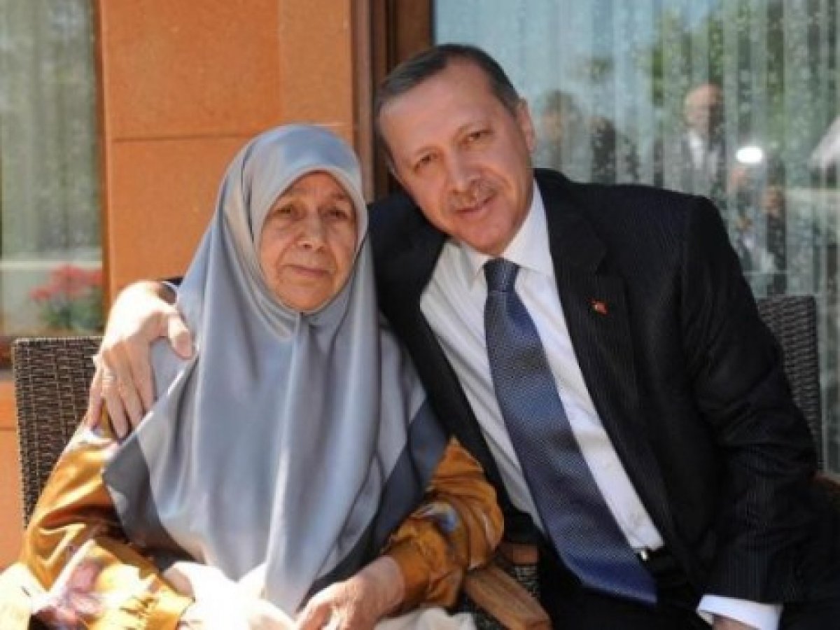 Cumhurbaşkanı Erdoğan a, Engelli Öğretmen Atama Töreni nde anlamlı hediye #5