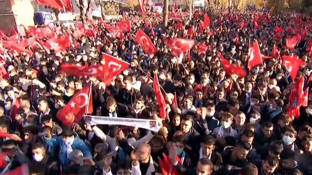 Erdoğan dan Kılıçdaroğlu na: Topladığın kalabalık ortada, bak Siirt burada  #1