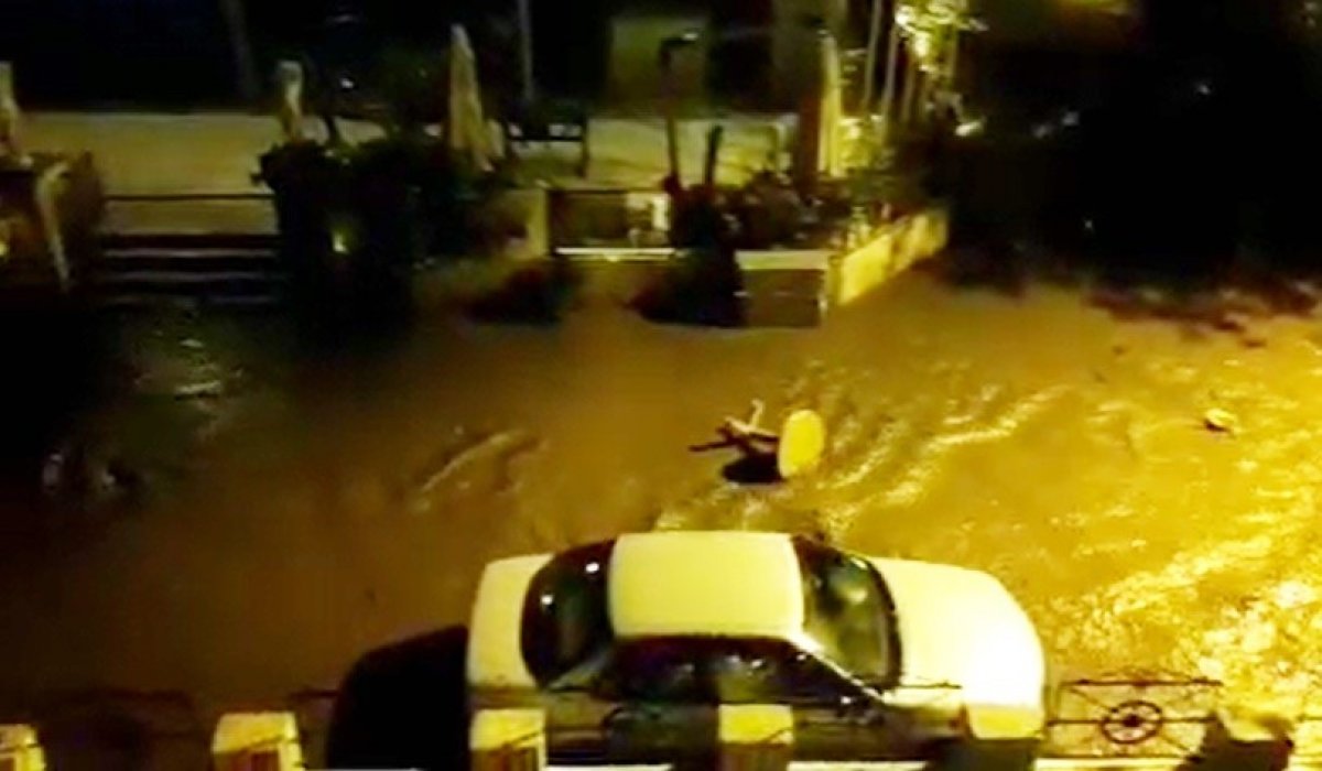 Marmaris’te sağanak yağış, sel ve su baskınlarına neden oldu #10