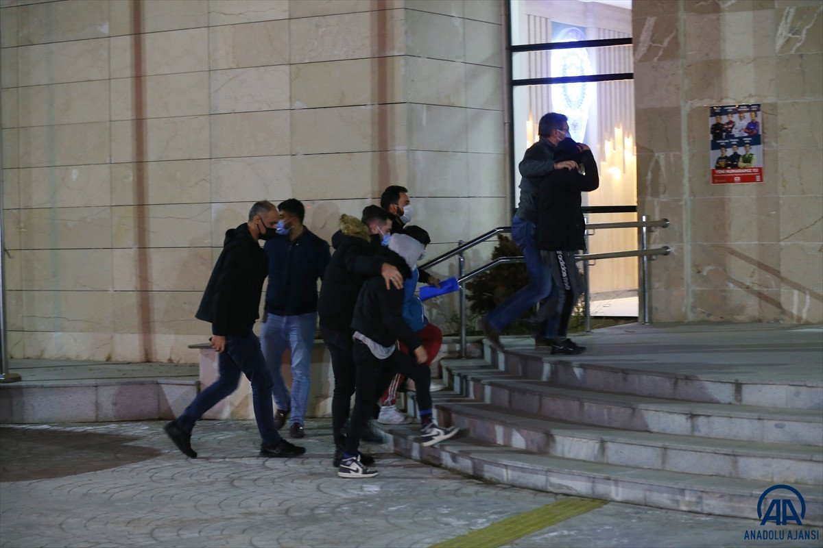 Galeriden çaldıkları araçla İstanbul da yakalanan 3 çocuk, Ordu ya geri getirildi #2
