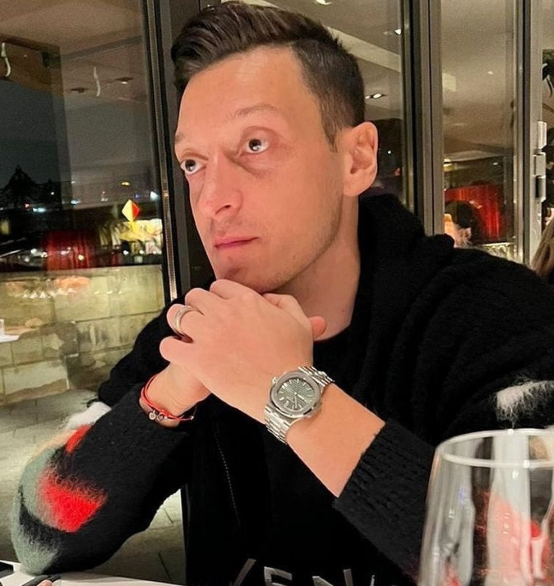 Mesut Özil yeni saatine 5.5 milyon lira ödedi #1