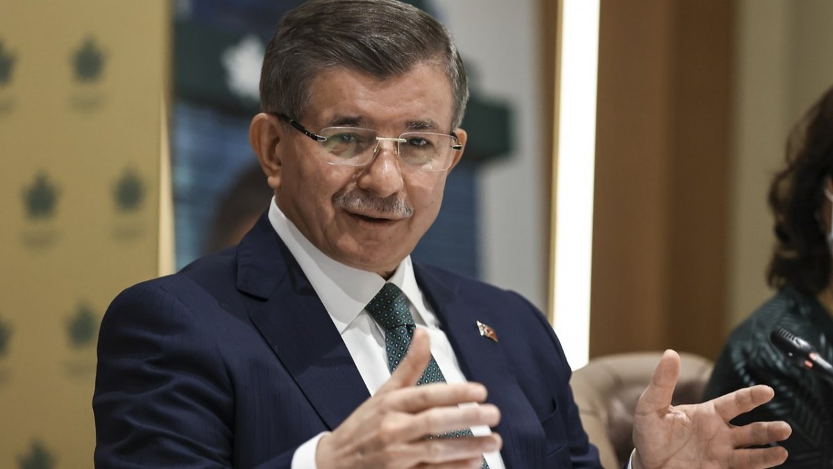 Ahmet Davutoğlu: Selahattin Demirtaş ın bu kadar uzun tutuklu kalması doğru değil #1