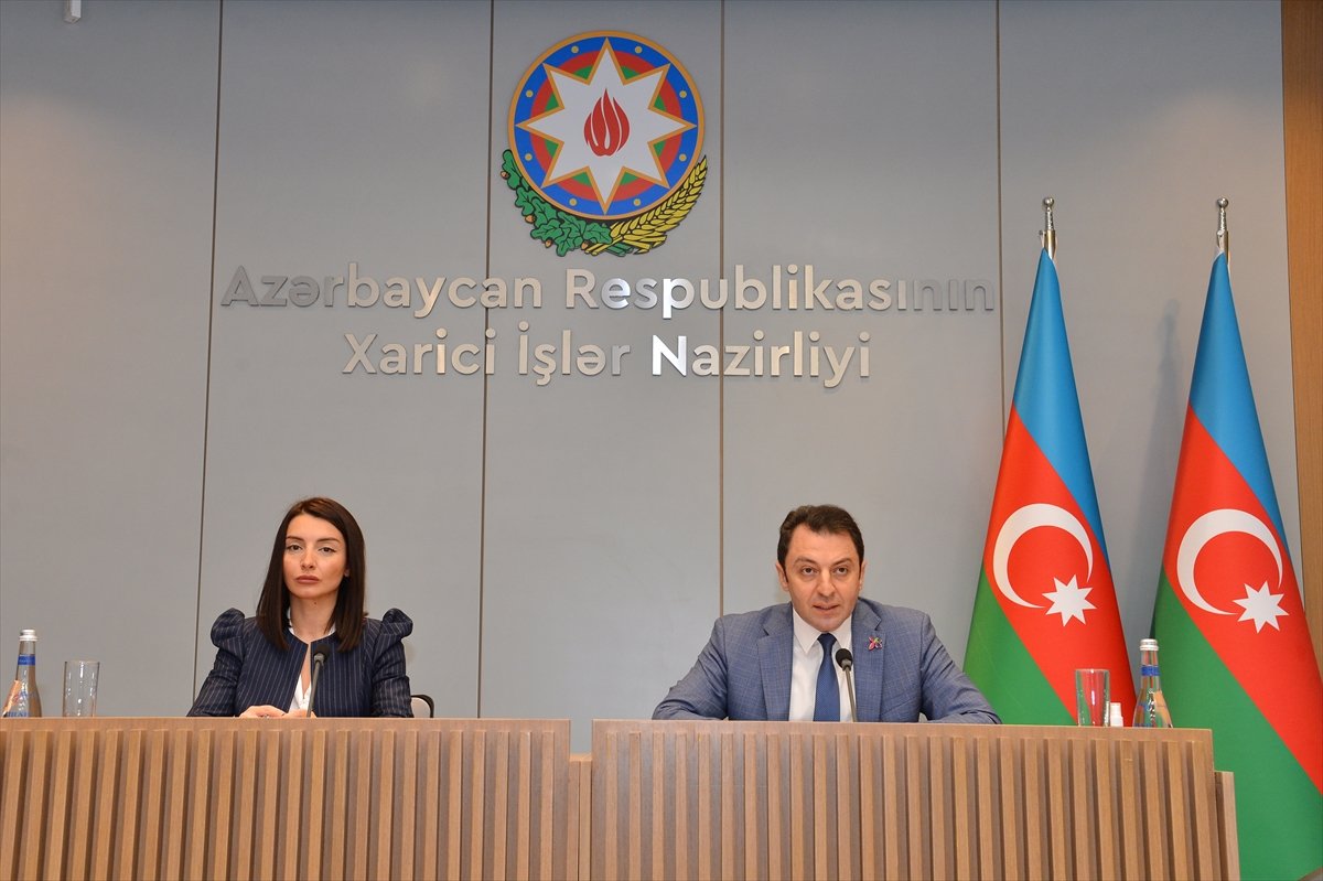 Azerbaycan: Ermenistan, Adalet Divanı nın kararını uygulamalı #1