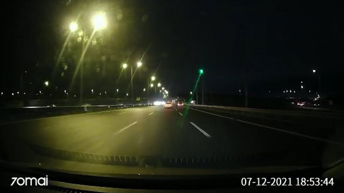 Kuzey Çevre Otoyolu nda görülen yeşil ışık sürücüleri tedirgin ediyor #3