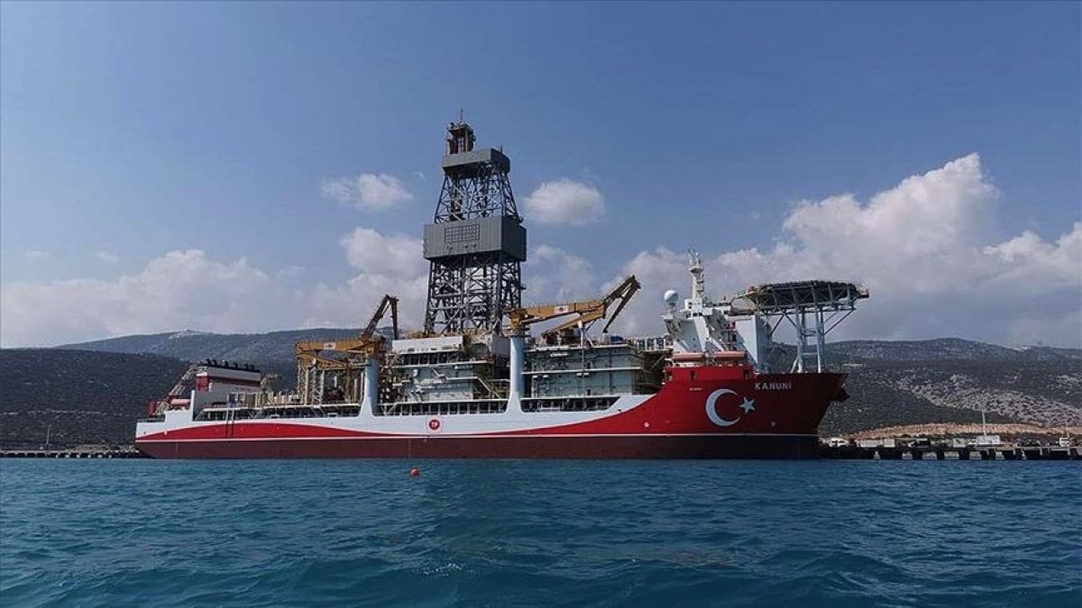 Kanuni sondaj gemisi, Karadeniz deki ilk derin deniz kuyu testlerini tamamladı  #1