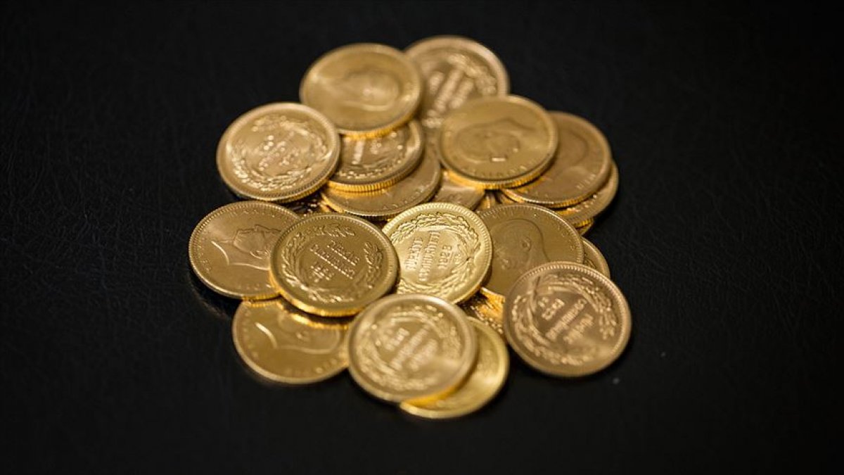 Altının ons fiyatı 1,782.65 dolar #1