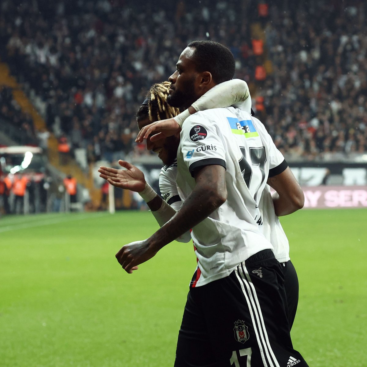 Beşiktaş, Kayserispor u 4 golle mağlup etti #8