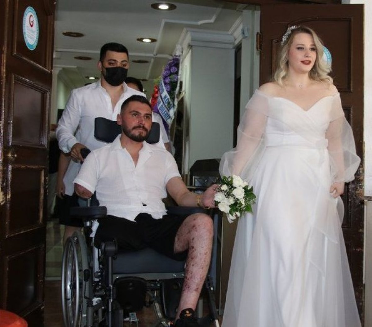 Pençe-Şimşek gazisi İbrahim Yüzer protez bacakla yürümeye başladı #2