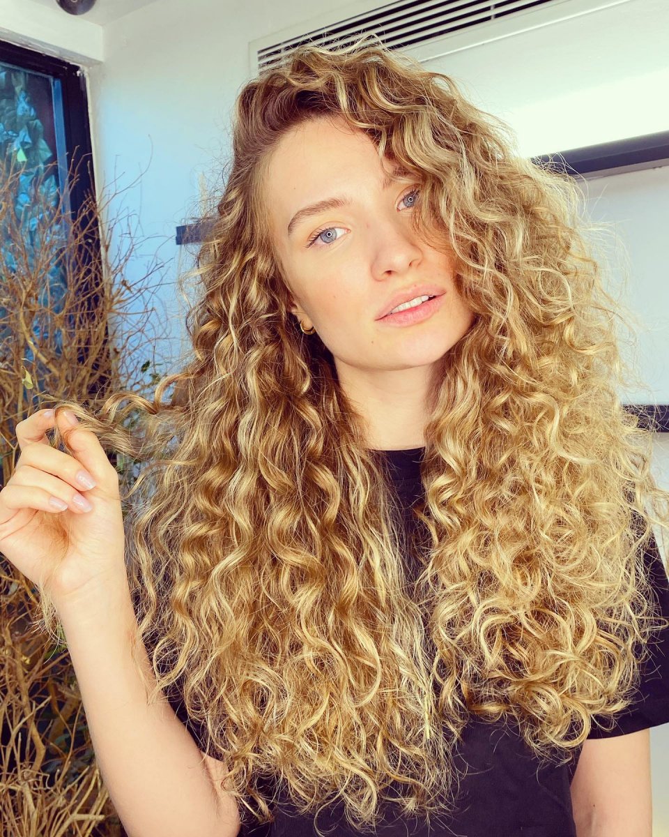  Ailem şarkcı olmamı istemedi #1