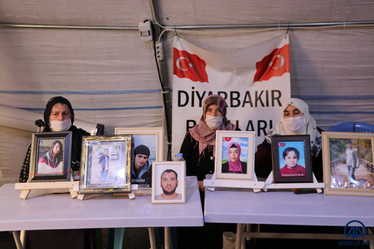 Diyarbakır annesi Gökkuş: Oğlumu HDP kaçırdı, PKK ya verdi #4