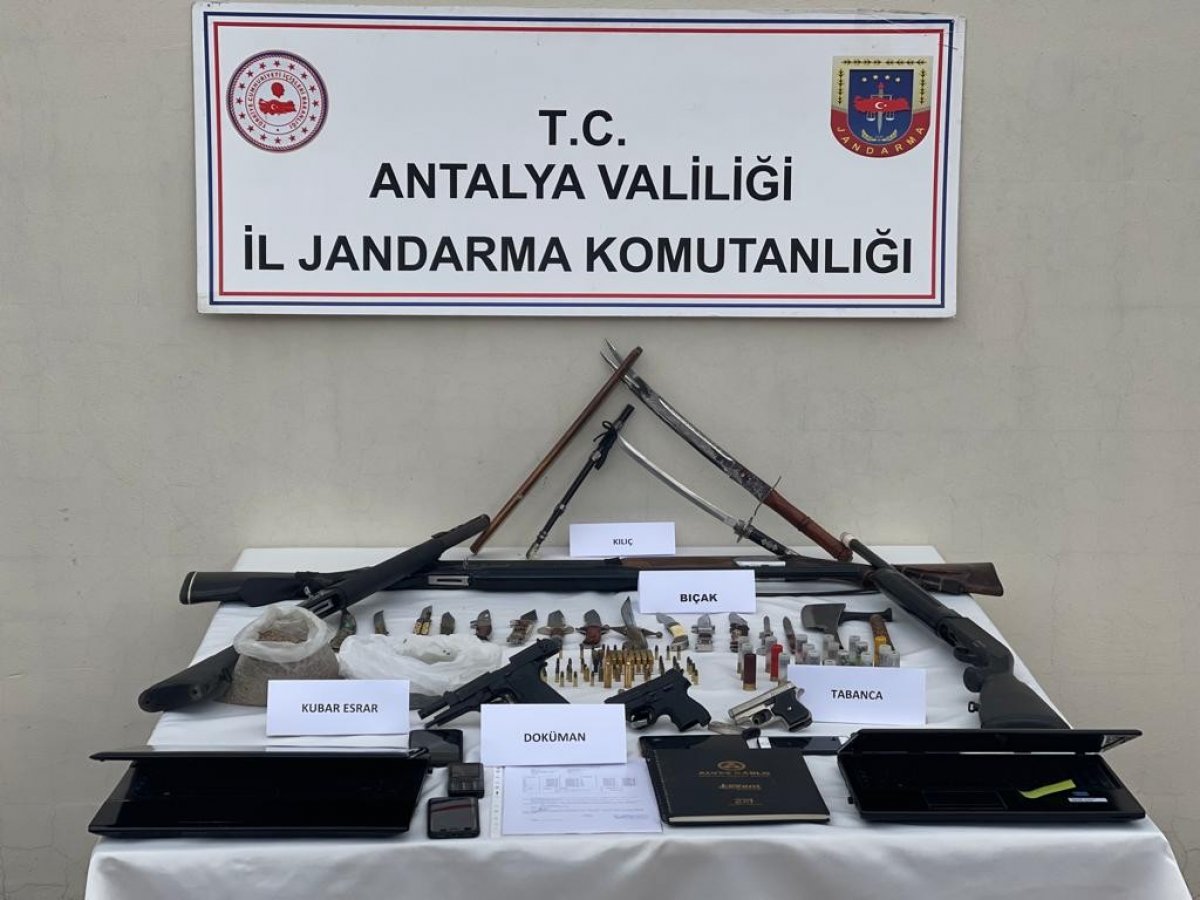 Antalya da, arazi mafyasına operasyon:12 gözaltı #4