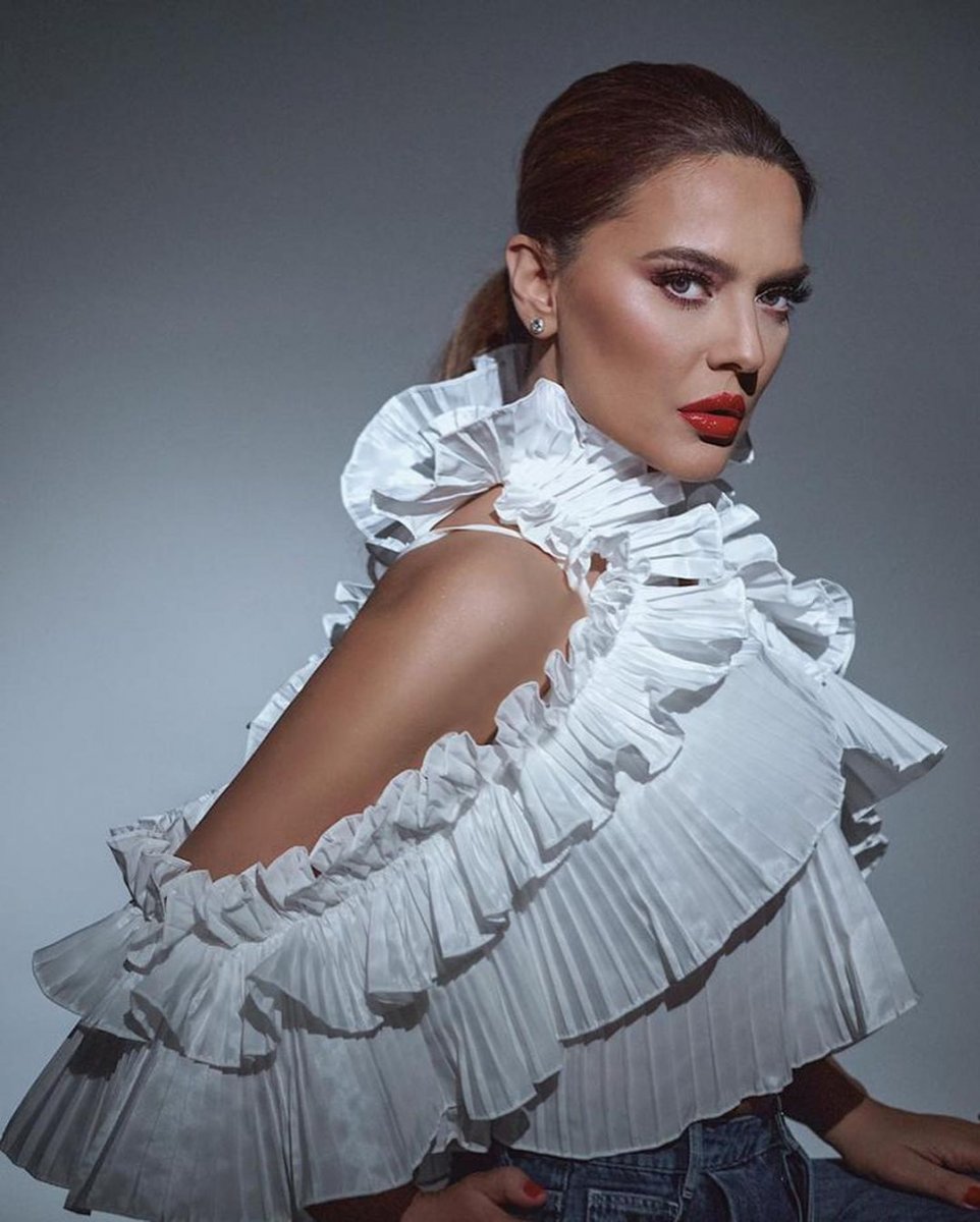 Demet Akalın: Suriyeli gibi kaldık ülkede #2