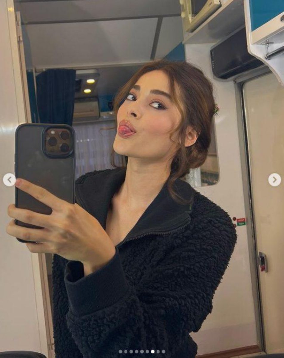 Simay Barlas ın eski hali #2