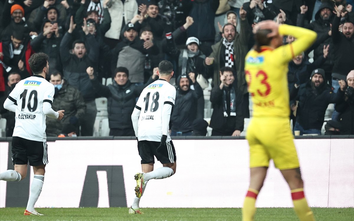 Beşiktaş Göztepeyi 2 golle geçtİ #4