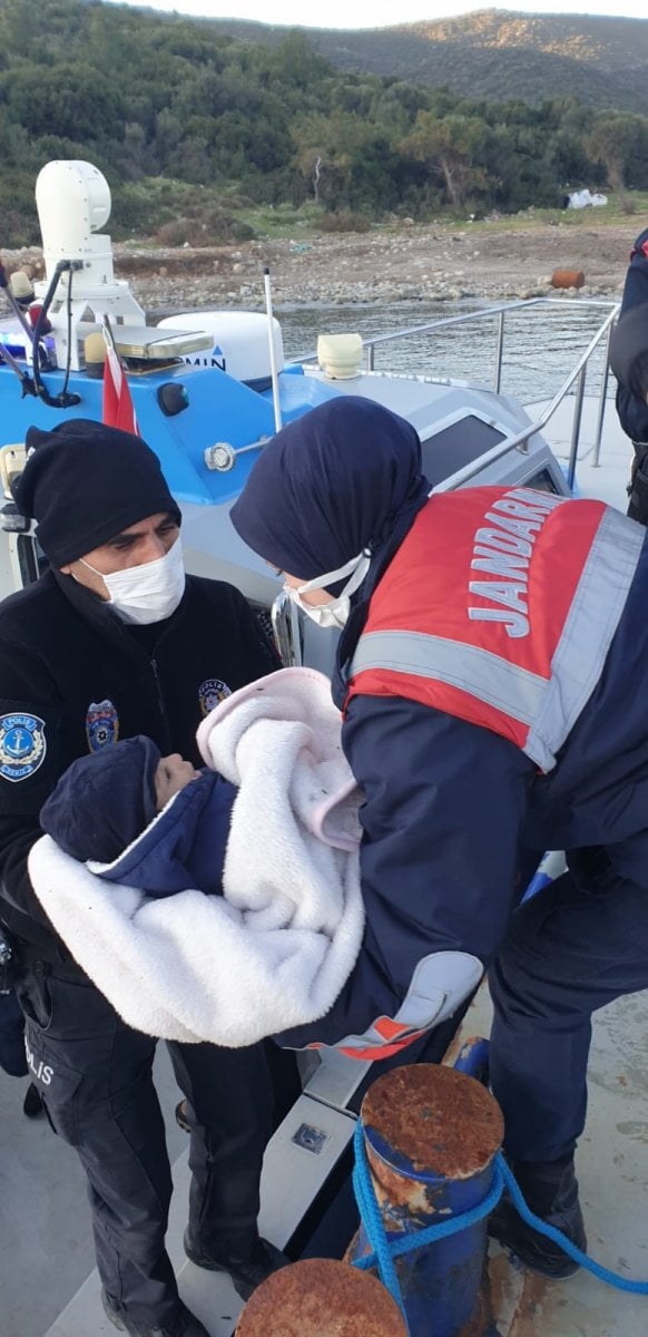 İzmir de donmak üzere olan mültecileri deniz polisi kurtardı #3