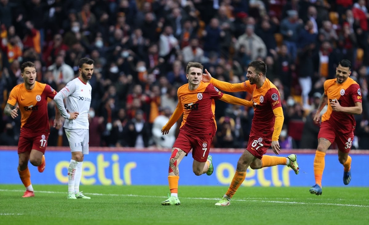 Galatasaray, Antalyaspor u 2 golle mağlup etti #5
