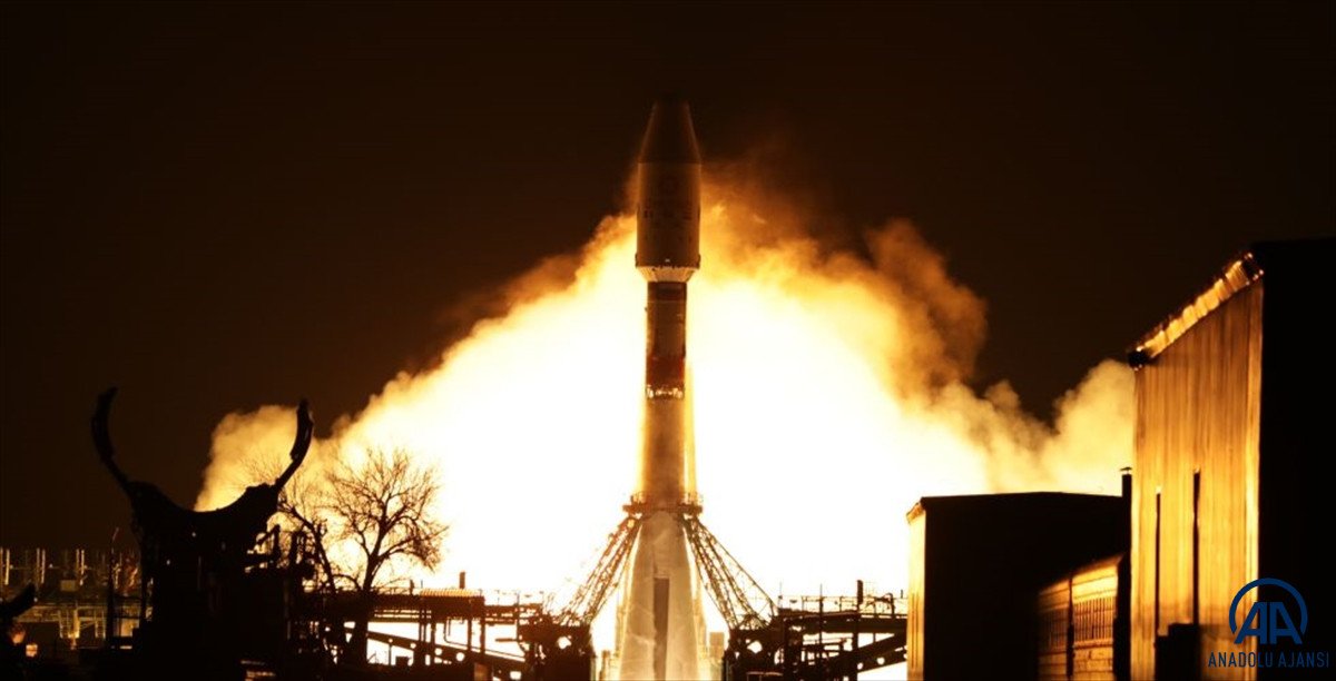 One Web e ait 36 uydu daha uzaya gönderildi #2