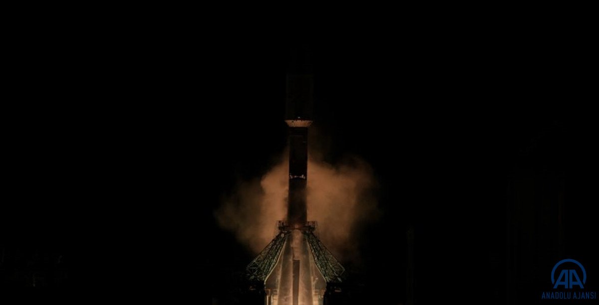 One Web e ait 36 uydu daha uzaya gönderildi #3