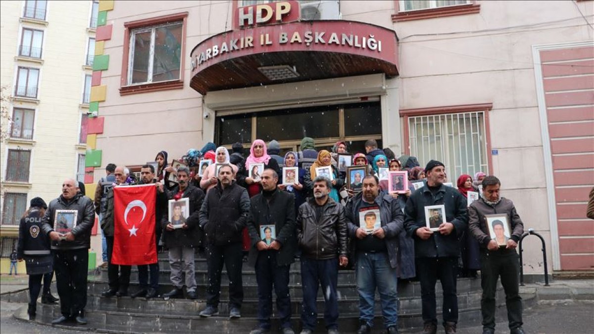 PKK, kaçışları engellemek için örgüt mensuplarının iletişim araçlarını engelliyor #2