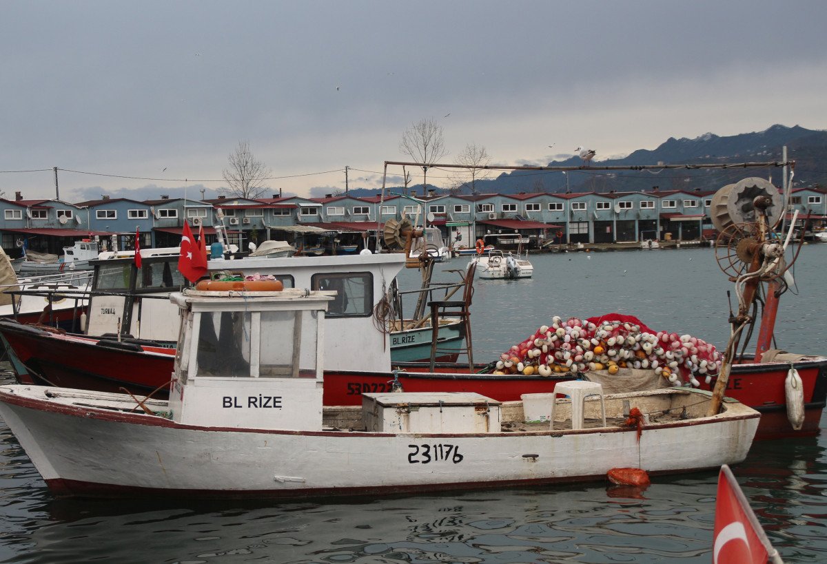 Karadeniz de, balıkçılığa çöp tehdidi #1