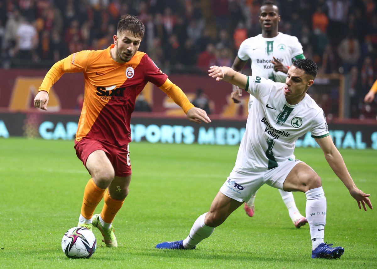 Galatasaray, Giresunspor’a tek golle mağlup oldu #3