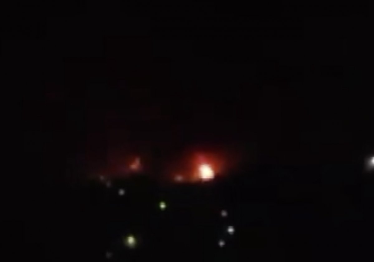  İdlib de akaryakıt istasyonunda patlama: 2 ölü, 7 yaralı #1
