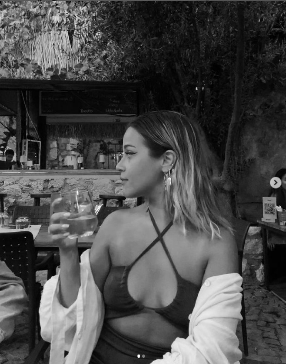 Edis, Meryem İrem Şahin i öptü #10