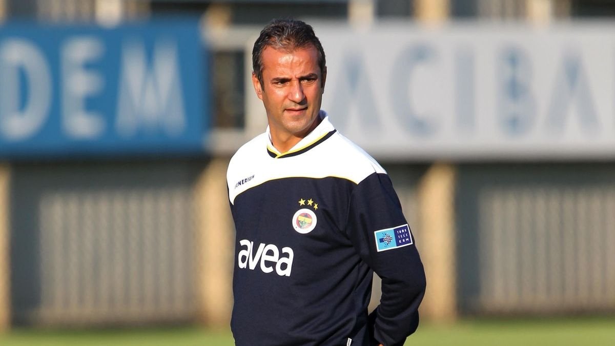 Fenerbahçe nin yeni teknik direktörü açıklandı #1