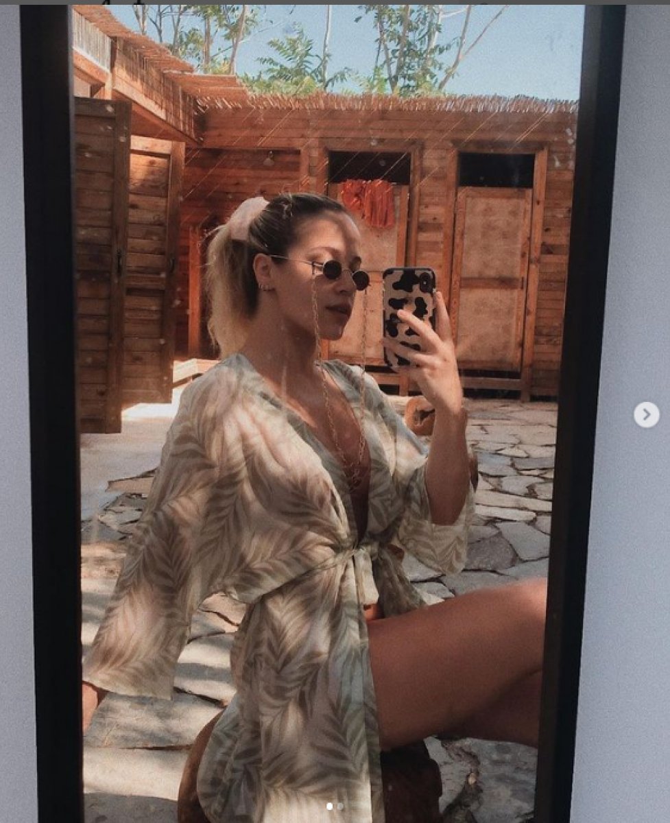 Edis, Meryem İrem Şahin i öptü #3