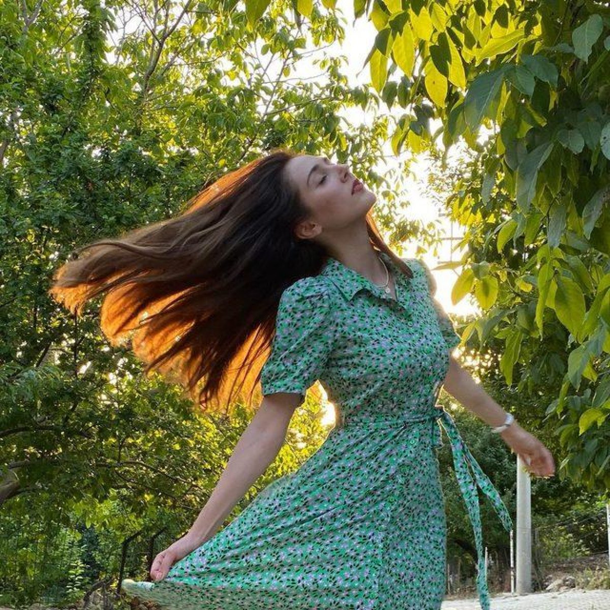 Gönül Dağı nın Elif Hemşire si Zümre Meğreli nin pozları Instagram ı salladı! Güzelliğiyle mest etti #8