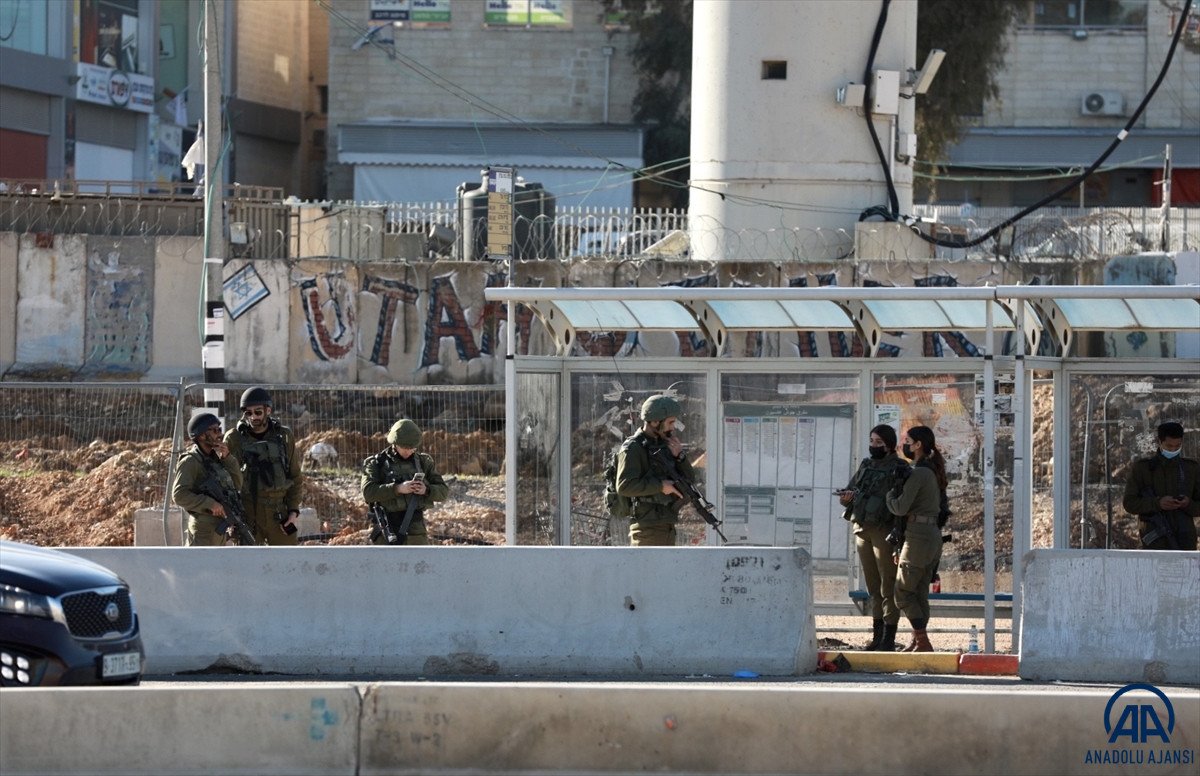 İsrail güçleri, bıçaklı saldırı iddiasıyla 1 Filistinliyi öldürdü #3