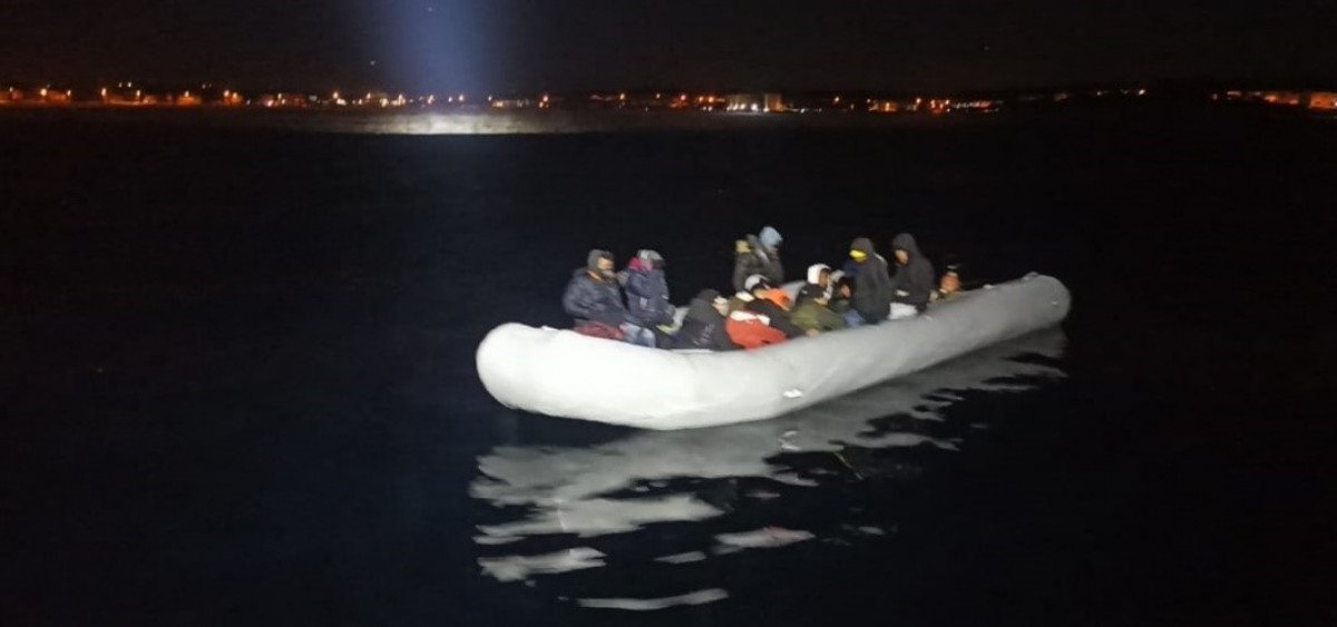 Ayvalık açıklarında, 45 kaçak göçmen kurtarıldı #3
