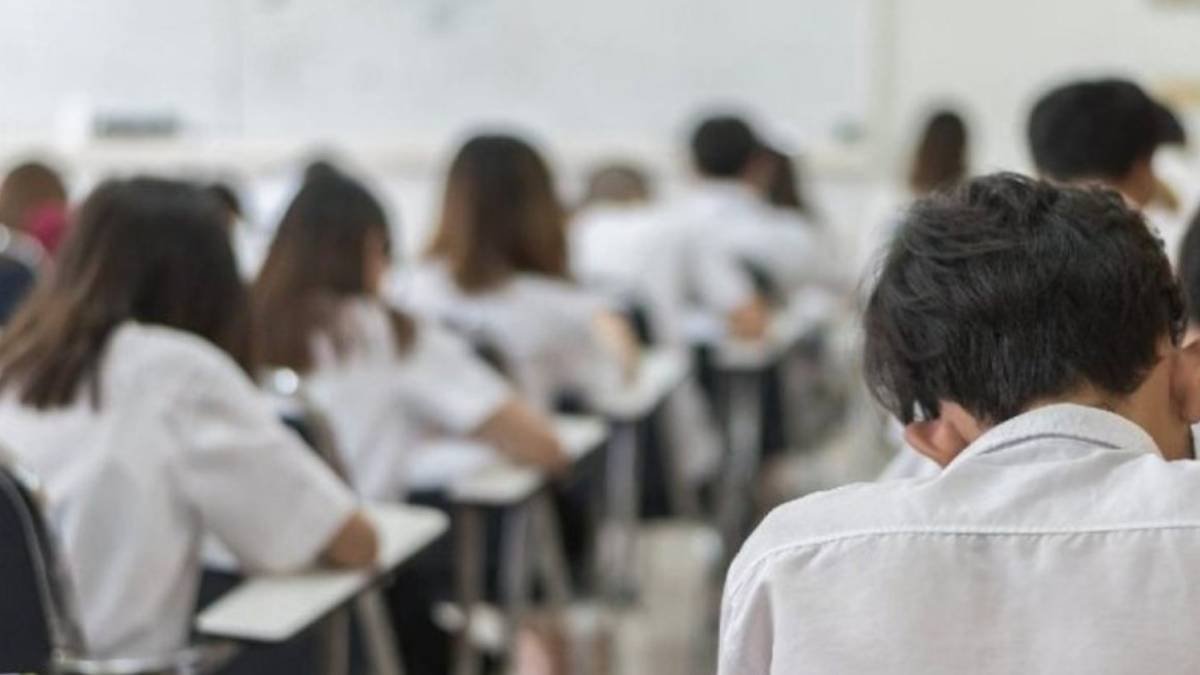 Sınıf geçme şartları: Lisede kaç zayıfla sınıfta kalınır 2022 #1