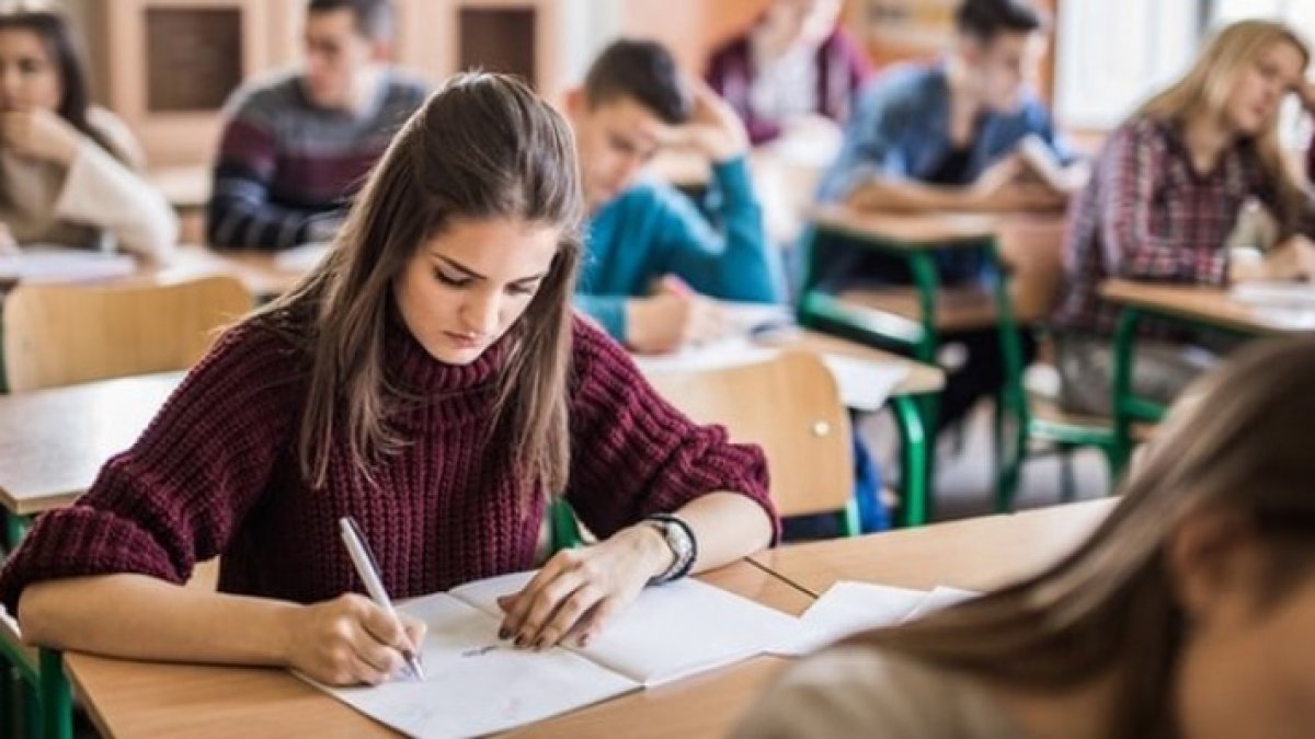 Sınıf geçme şartları: Lisede kaç zayıfla sınıfta kalınır 2022 #2