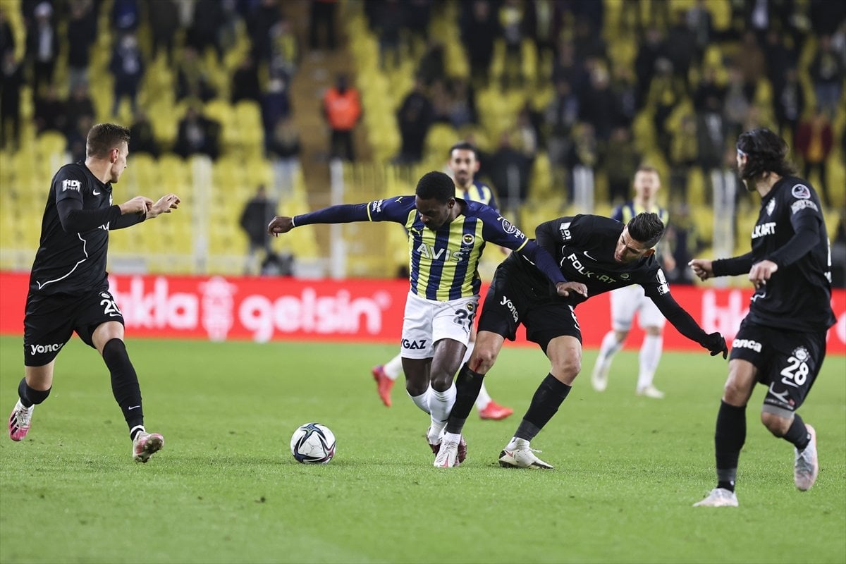 Fenerbahçe Altay ı 2 golle geçti #2