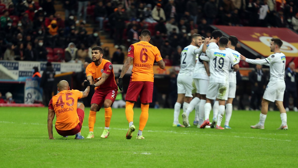 Galatasaray, Kasımpaşa ya yenildi #2