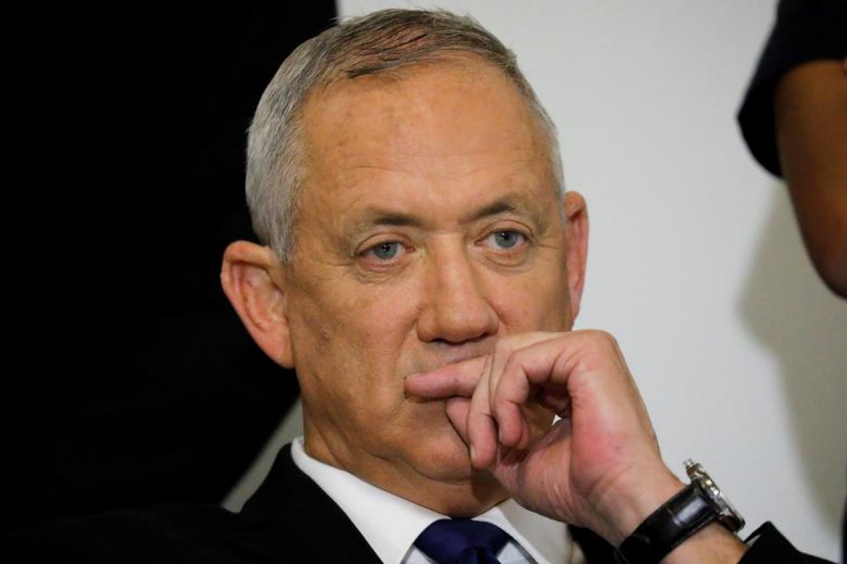 İsrail Savunma Bakanı Gantz, koronavirüse yakalandı #2