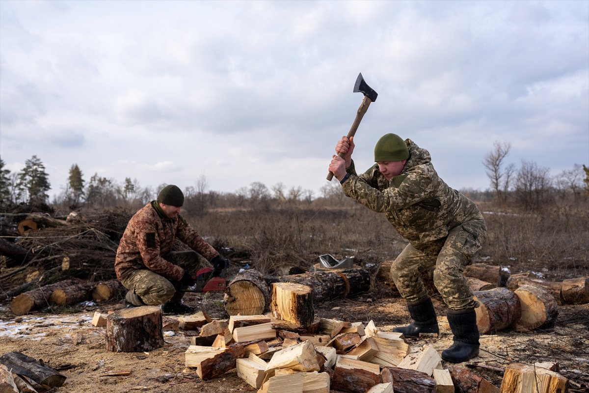 Ukrayna lı askerlerin sınır nöbeti #6