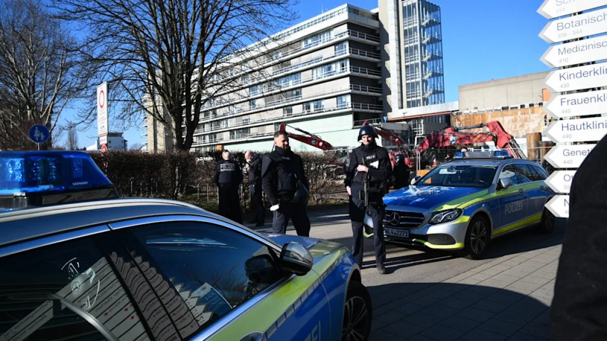 Almanya'da üniversitede silahlı saldırı
