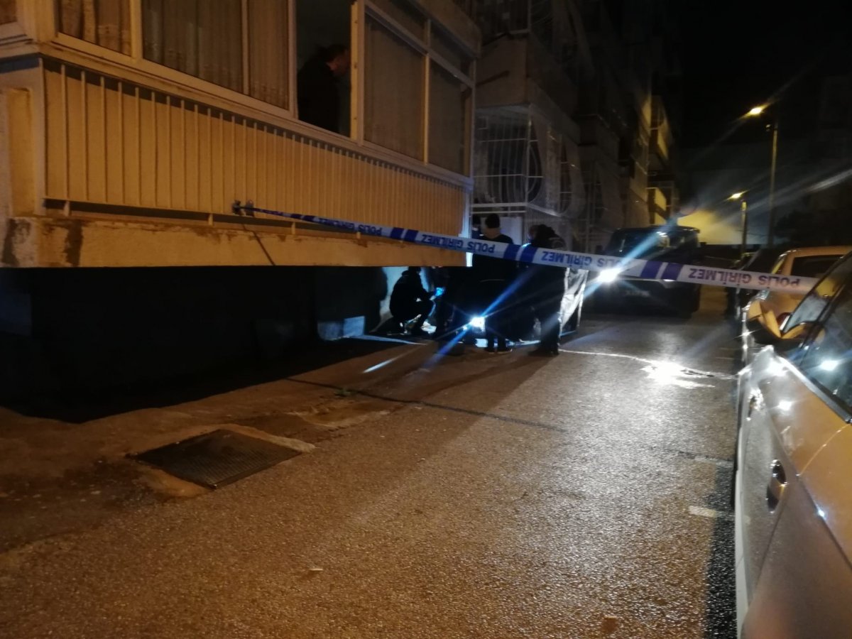 İzmir’de 7. kattan düşen genç kadın öldü #2
