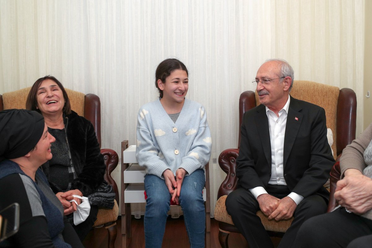Kemal Kılıçdaroğlu imam hatipli öğrencinin evini ziyaret etti #3