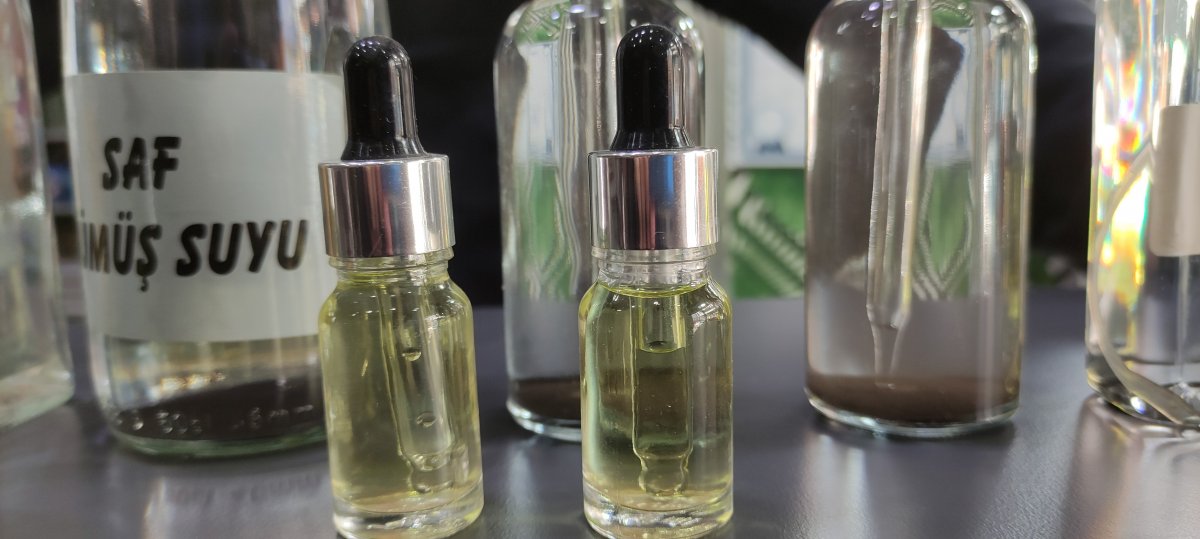 Bursa da altın suyunun litresi 350 liraya satılıyor #2