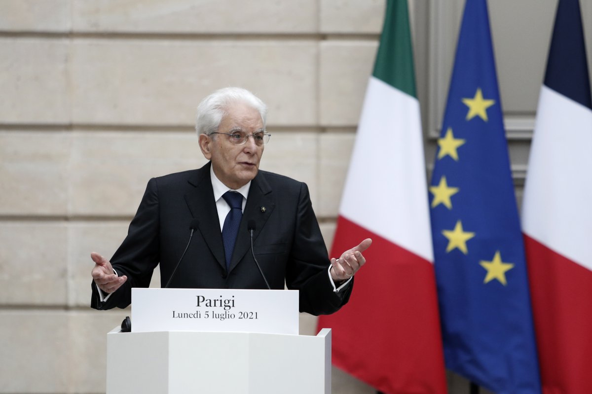 İtalya da Sergio Mattarella yeniden cumhurbaşkanı oldu #2