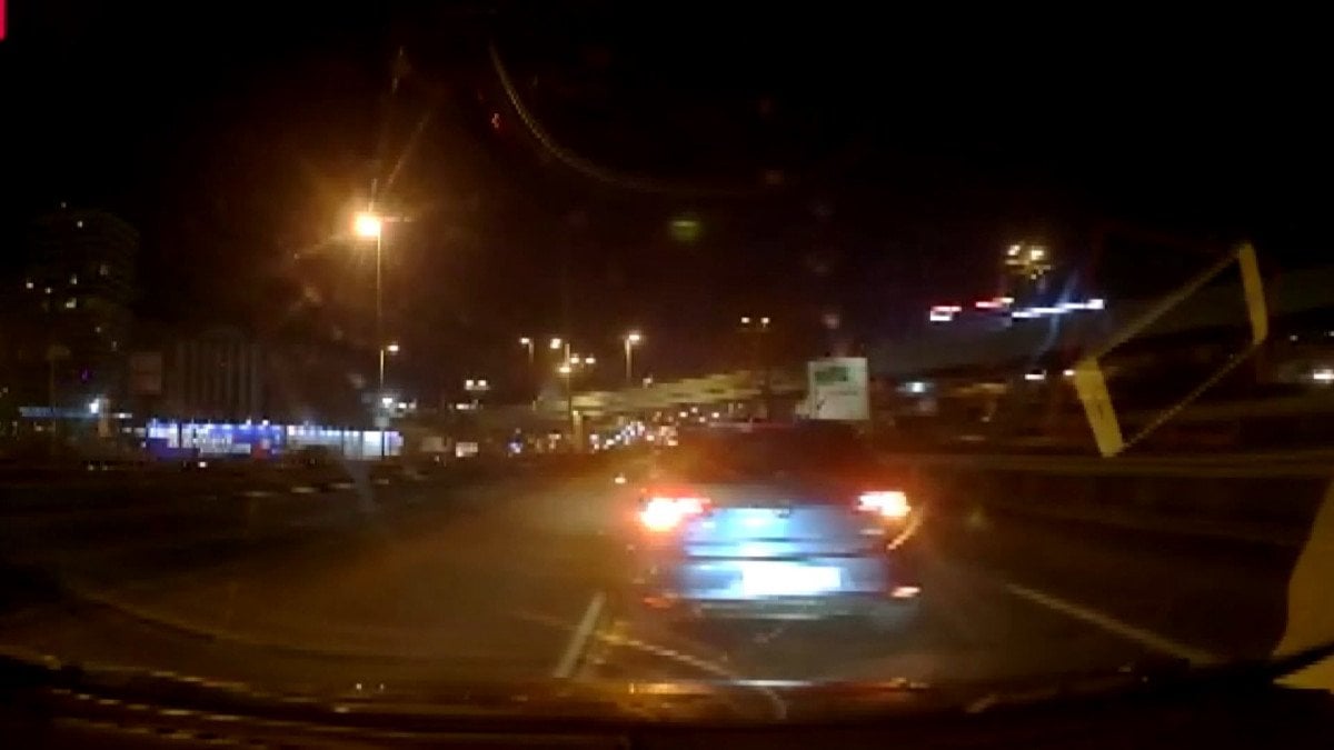 Zeytinburnu’nda, tartıştığı sürücünün yolunu kesti  #1