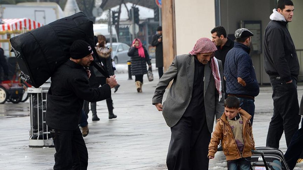 Türkiye de yaşayan Suriyeli sayısı belli oldu #1