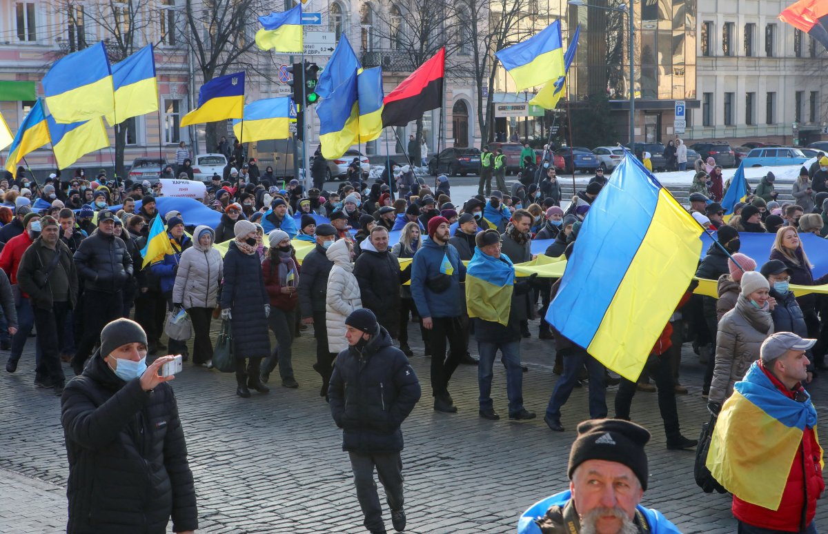 Ukraynalı göstericiler, Rusya sınırında yürüdü #3