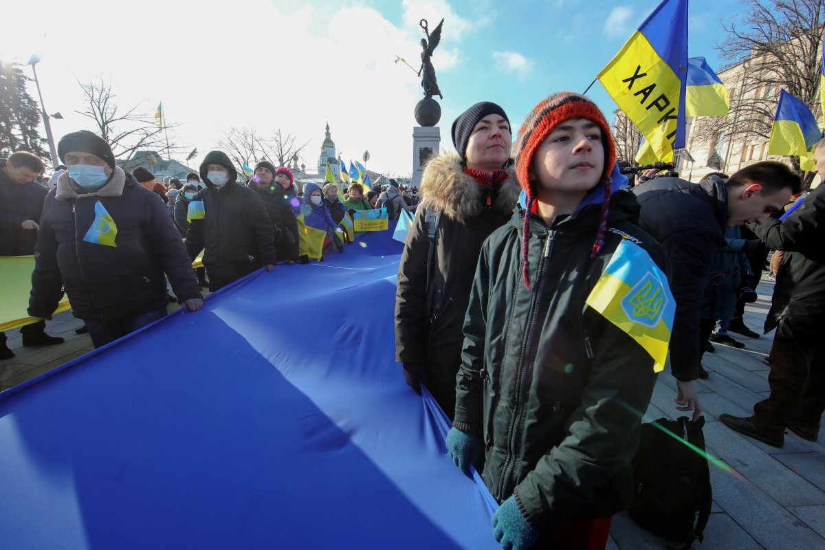 Ukraynalı göstericiler, Rusya sınırında yürüdü #4