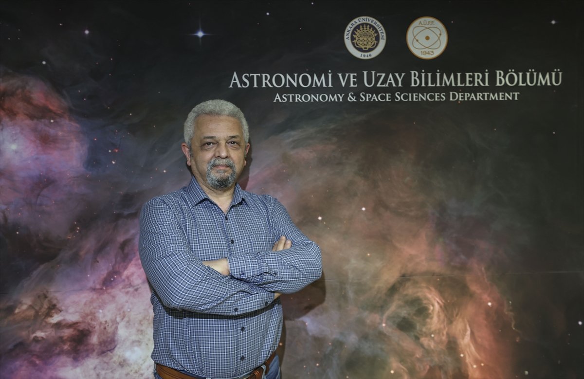 Türk astronomlar iki yeni gezegen keşfetti #1