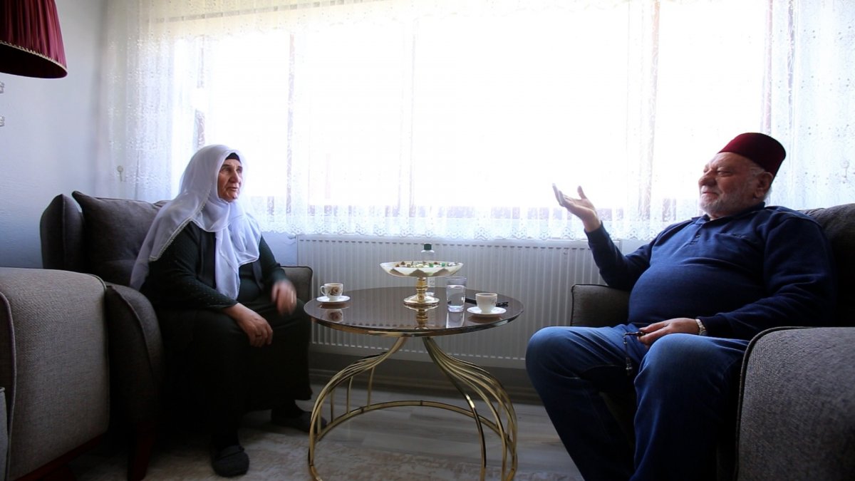 Gümüşhane de 57 yıllık eşine günde 100 kez seni seviyorum diyor #3