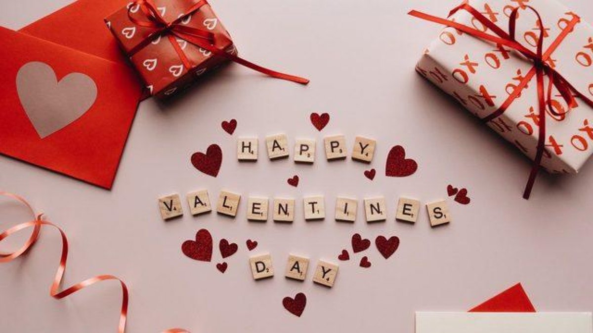  En güzel, romantik, resimli 14 Şubat Sevgililer Günü mesajları #1